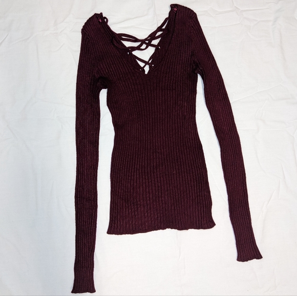 Burgundy String back Long Sleeve - Picture 5 of 6